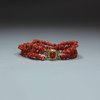 X567 Three-strand coral bracelet, with coral and gold clasp