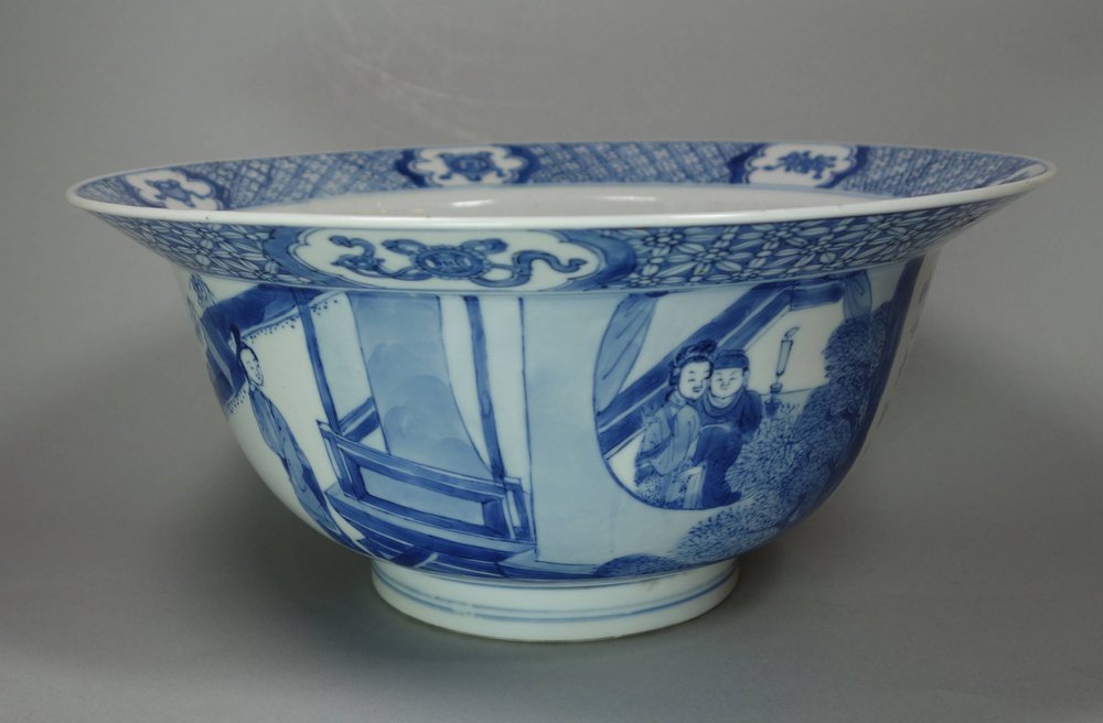 X572 Blue and white bowl, Kangxi (1662-1722)