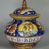 X635 Italian maiolica apothecary pill pot and cover