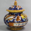 X635 Italian maiolica apothecary pill pot and cover