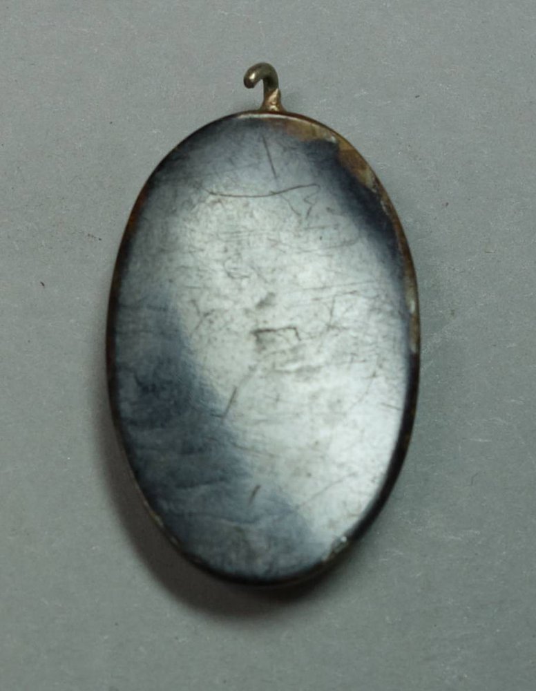 X699b Victorian gold and tortoiseshell pique pendant, circa 1870