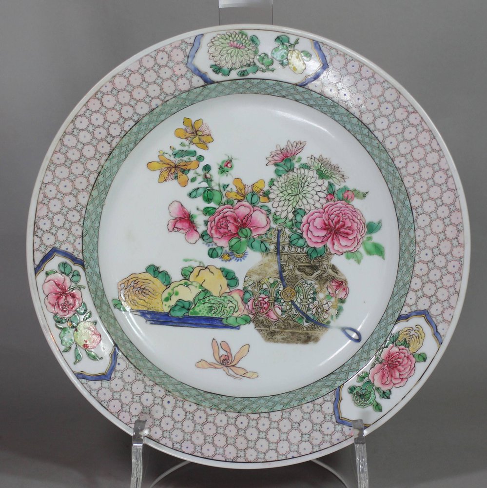 X716 Fine Chinese eggshell famille rose ruby-backed dish