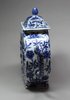 X720 Rare Chinese blue and white teapot, Kangxi (1662-1722)