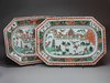 X736 Pair of famille verte piecrust platters, Kangxi (1662-1722)