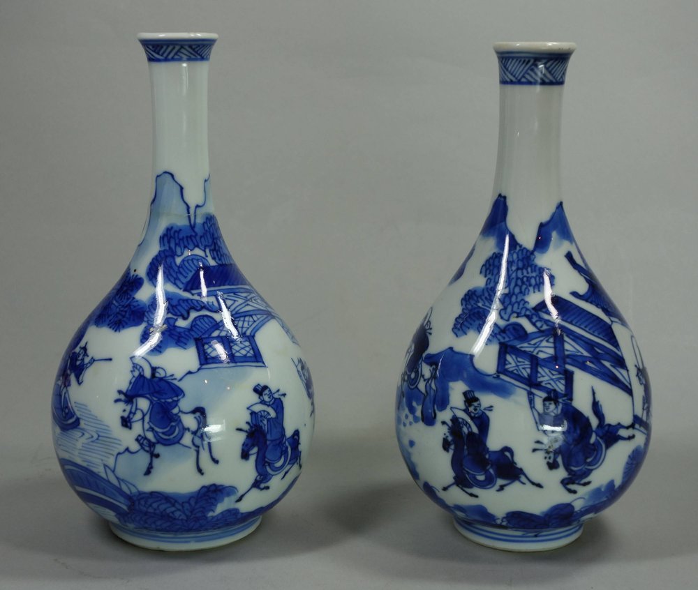 X742 Pair of Chinese blue and white vases, Kangxi (1662-1722)