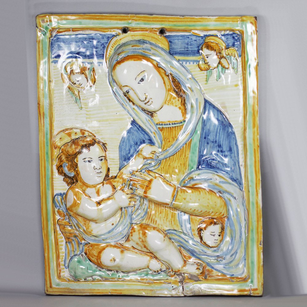 X762 Italian Deruta maiolica rectangular plaque, 17th century