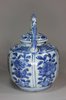 X800 Blue and white kraak wine pot and cover, Wanli (1573-1619)