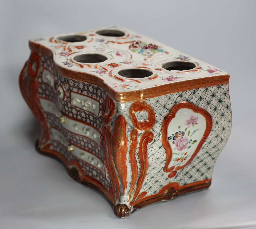 X80 Famille rose 'commode' bough-pot, Qianlong (1736-95)