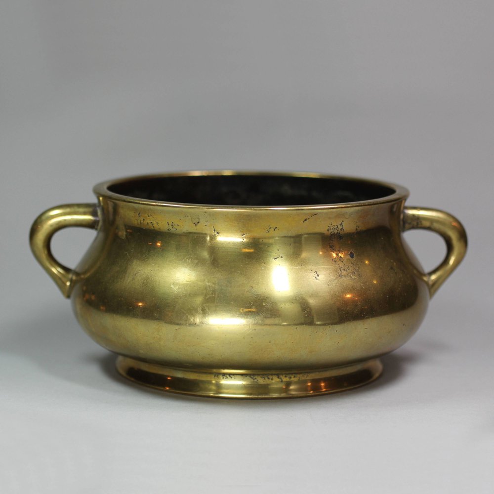 Y1 Cast bronze censer, 18th/19th century, with two loop handles