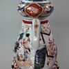 Y151 Pair of Japanese imari urns / coffee pots and covers