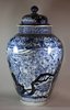 Y231 Large Japanese blue and white Arita octagonal vase and cover
