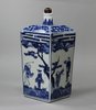 Y314 Japanese blue and white sake flask, c.1680