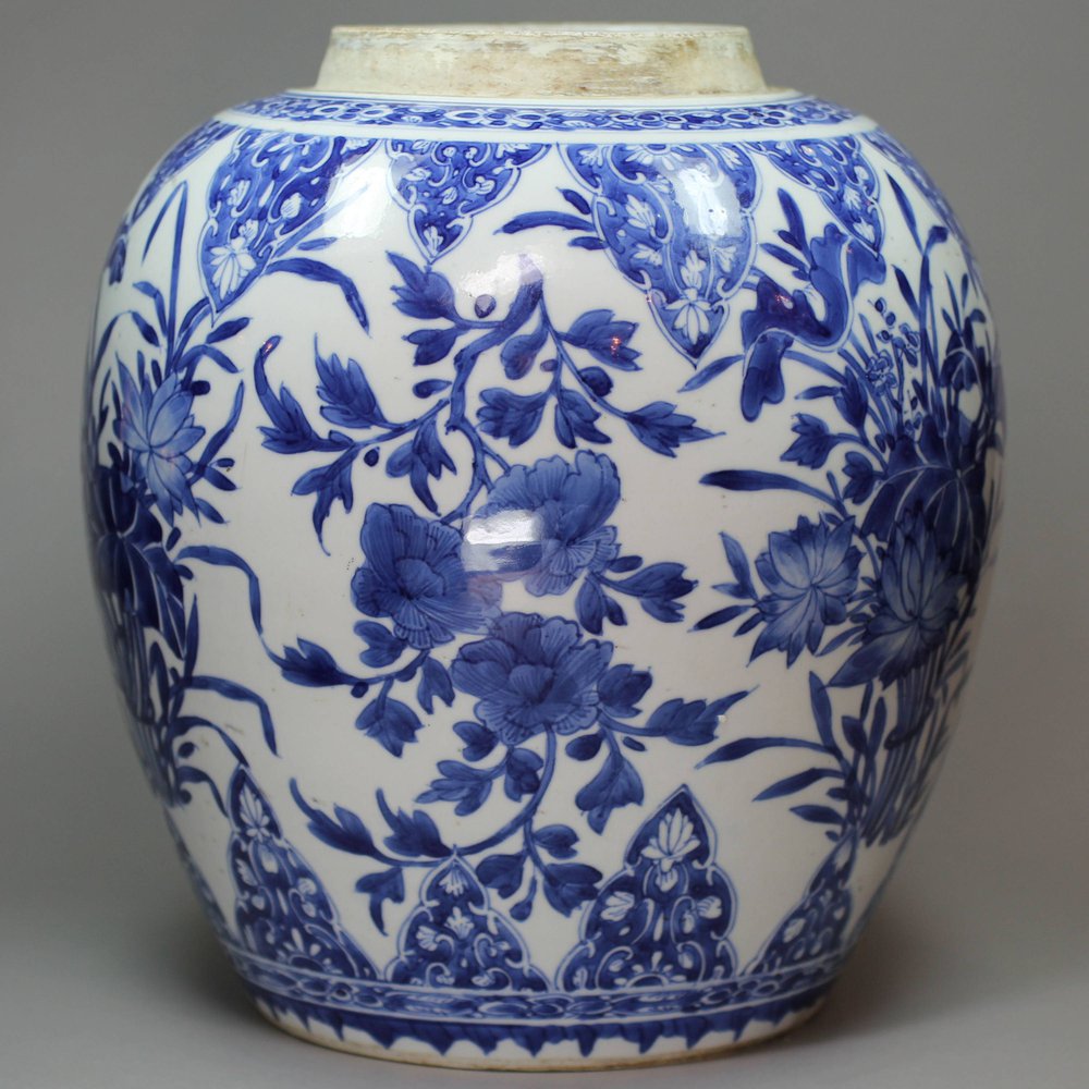 Y370 Blue and white ginger jar, Kangxi (1662-1722)