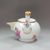 Y400 Meissen cream pot and cover with side handle, c. 1740