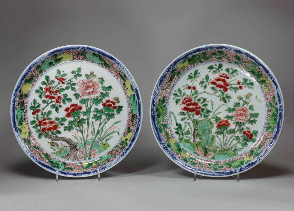 Y420 Pair of famille verte plates, Kangxi (1662-1722)