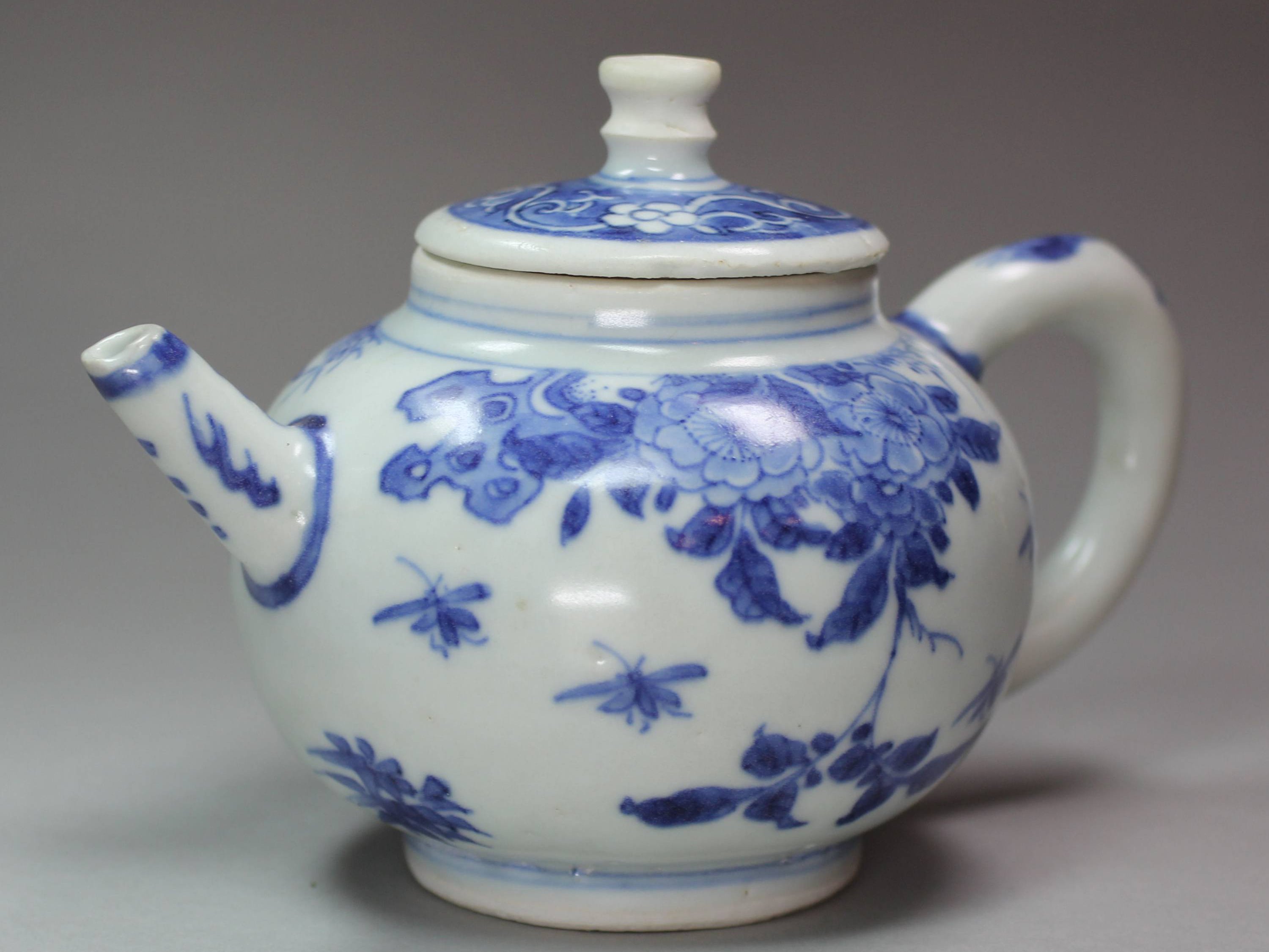 中国　唐代　藍釉俑　猫　珍品　I40-3 中国 唐代 藍釉俑 猫 珍品 I40-3 中国 唐代 藍釉俑