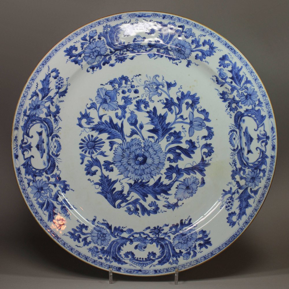 Y571 Blue and white 'Pompadour' charger, Qianlong (1736-95)