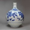 Y584 Japanese Arita blue and white apothecary bottle