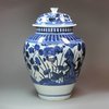 Y617 Japanese Arita blue and white ovoid jar and cover