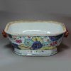 Y645 Famille rose 'tobacco leaf' tureen and cover