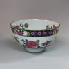 Y84 Small Chinese porcelain English-decorated bowl