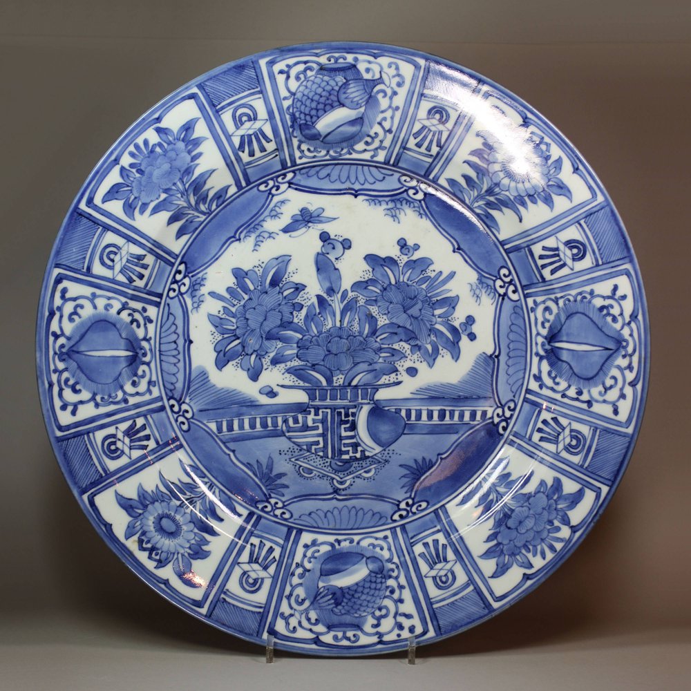 Y866 Japanese blue and white Arita dish, c. 1700