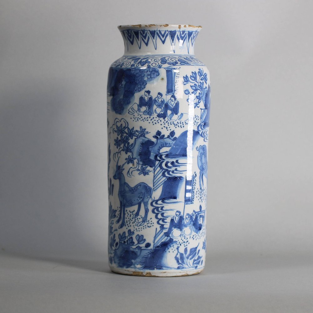 Y893 Dutch Delft blue and white sleeve vase, early 18th century