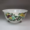 Y901 Incised dragon bowl, Kangxi mark and period (1662-1722)