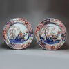 Y927D Pair of Japanese imari dishes, 18th century