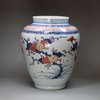 Y974 Small Japanese Kaiemon ovoid vase, c. 1700