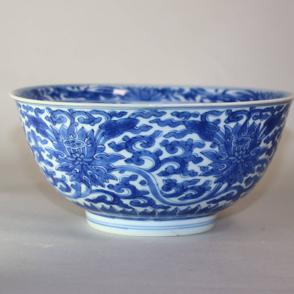 W916 A FINE BLUE AND WHITE 'LOTUS' BOWL KANGXI SIX-CHARACTER MARK AND OF THE PERIOD (1662-1722)