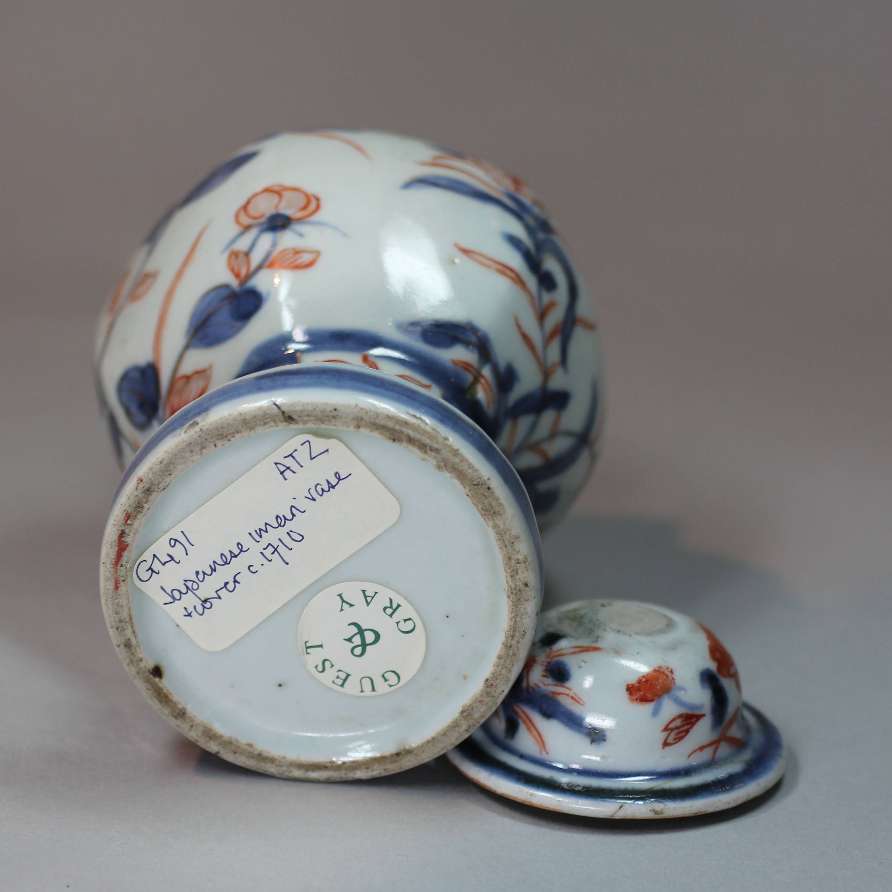 Japanese small Imari vase and cover, c.1710 | Antique Japanese