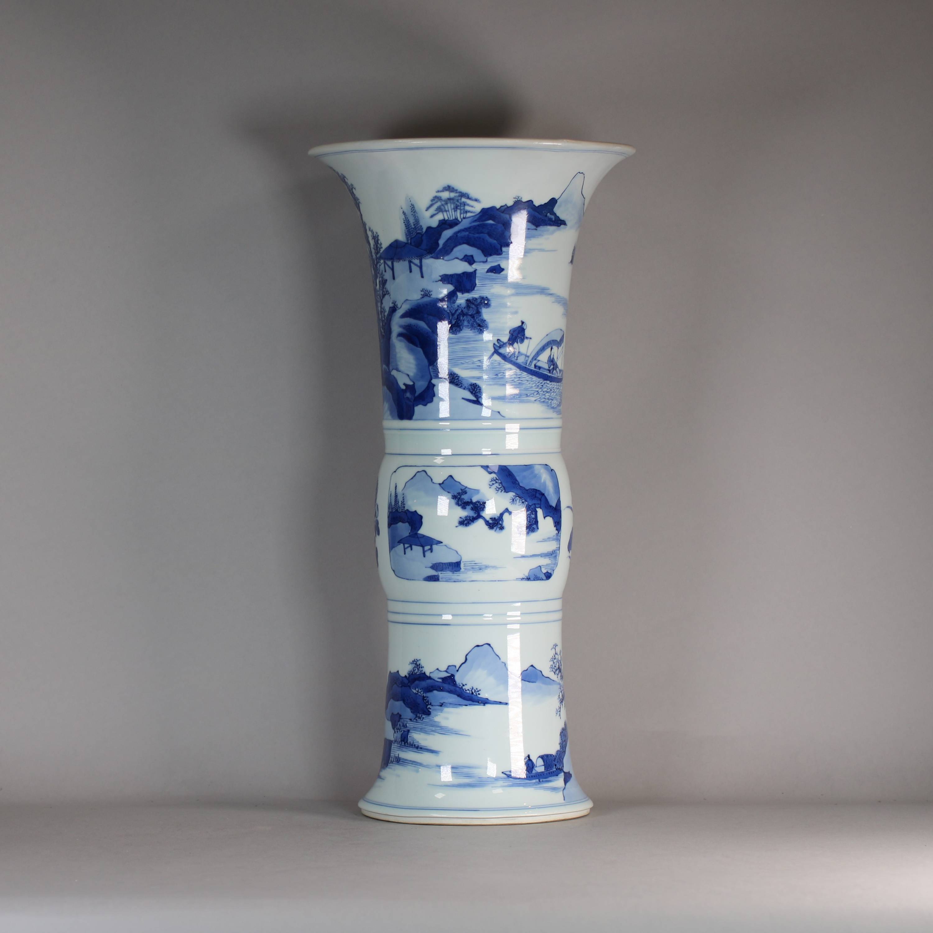huangqiyunページ Bonhams : AN EXCEPTIONALLY RARE BLUE AND WHITE '384 SHOU